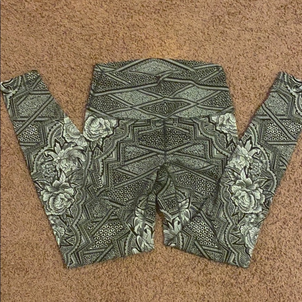 Lululemon Wunder Under